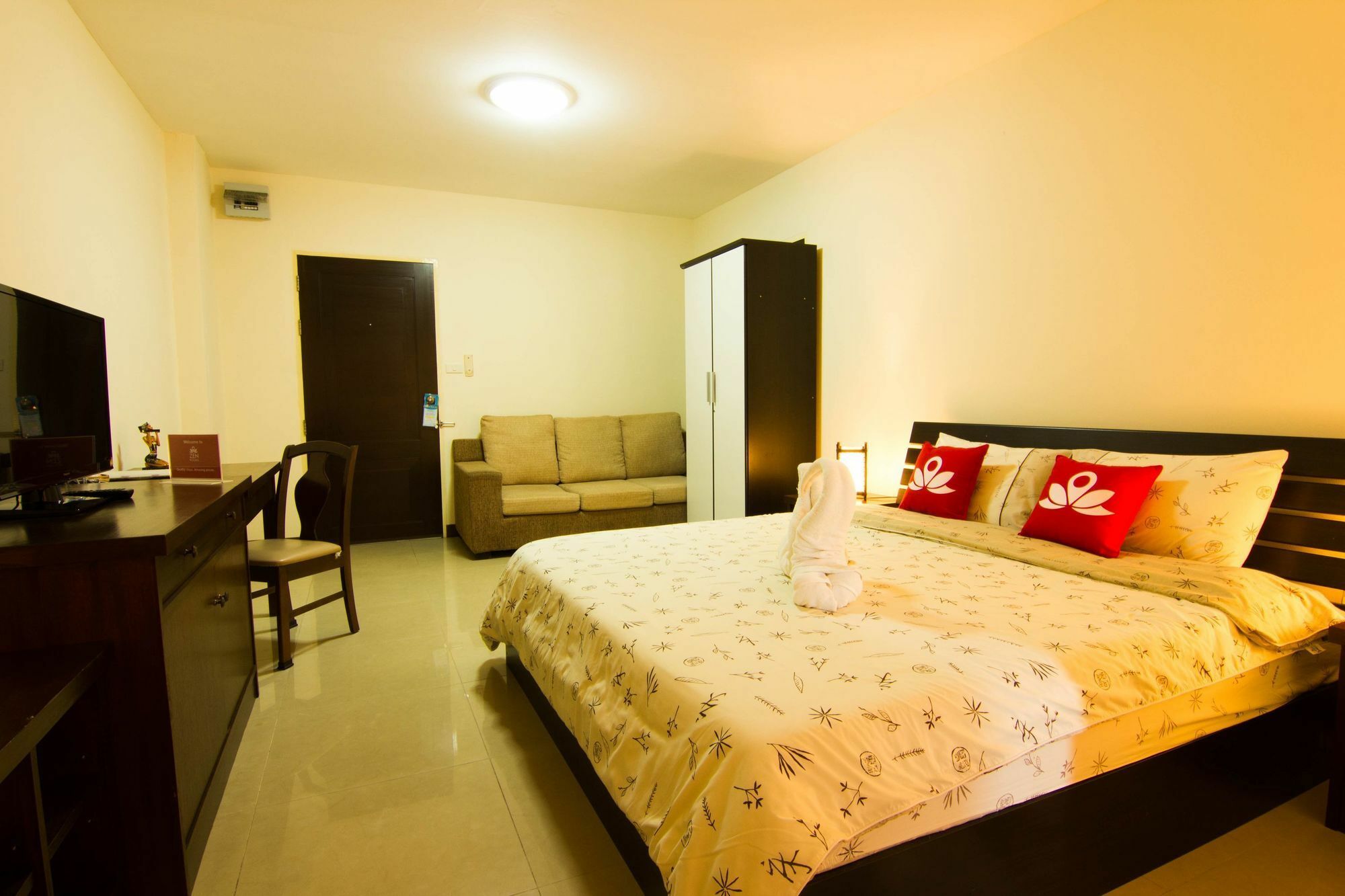 Zen Rooms Sukhumvit 81 Bangkok Kültér fotó